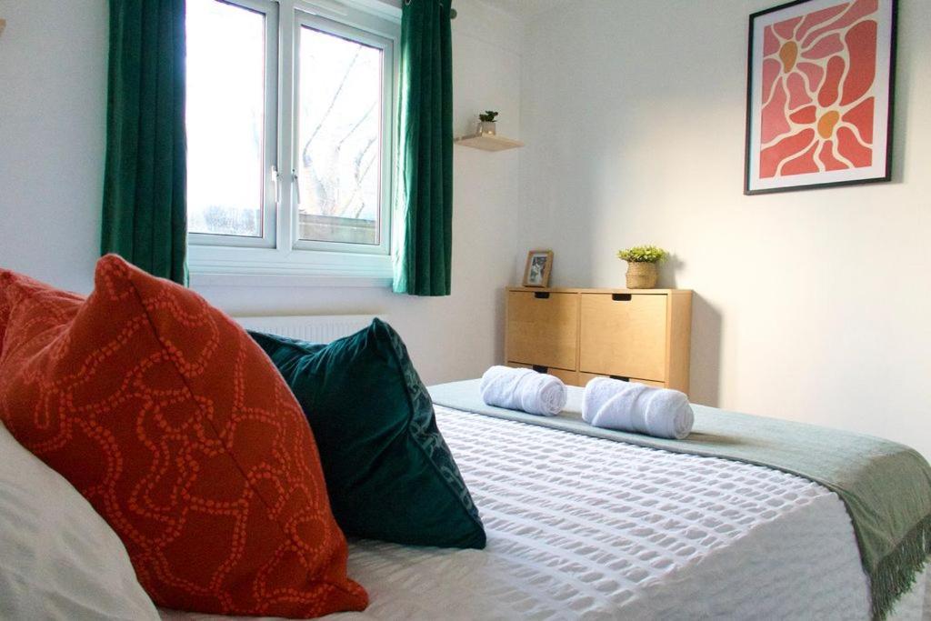 London Apartment Finsbury Park Zone 2 - 10 Minutes To Central Лондон Экстерьер фото